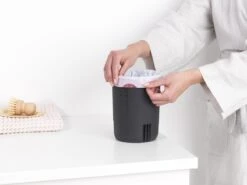 Brabantia NewIcon Wandprullenbak - 3 L - Matt Steel 25 Brabantia NewIcon Wandprullenbak - 3 L - Matt Steel -Beste Woninginrichting Winkel 1200x900 31